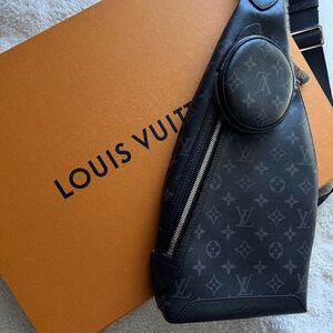 Louis Vuitton Duo Sling bag